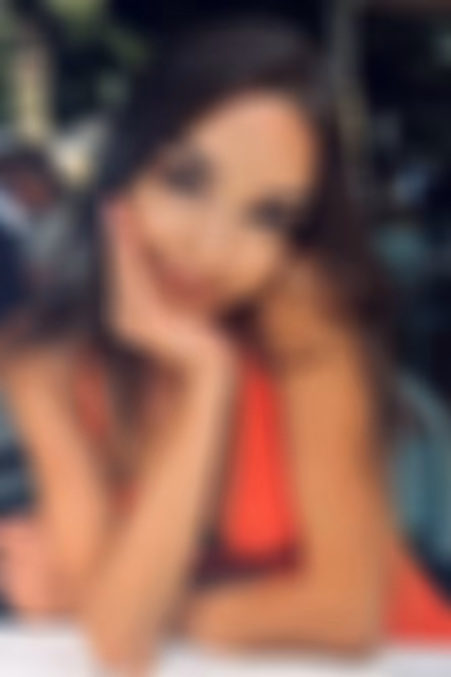 Alena how to come up with a wedding date