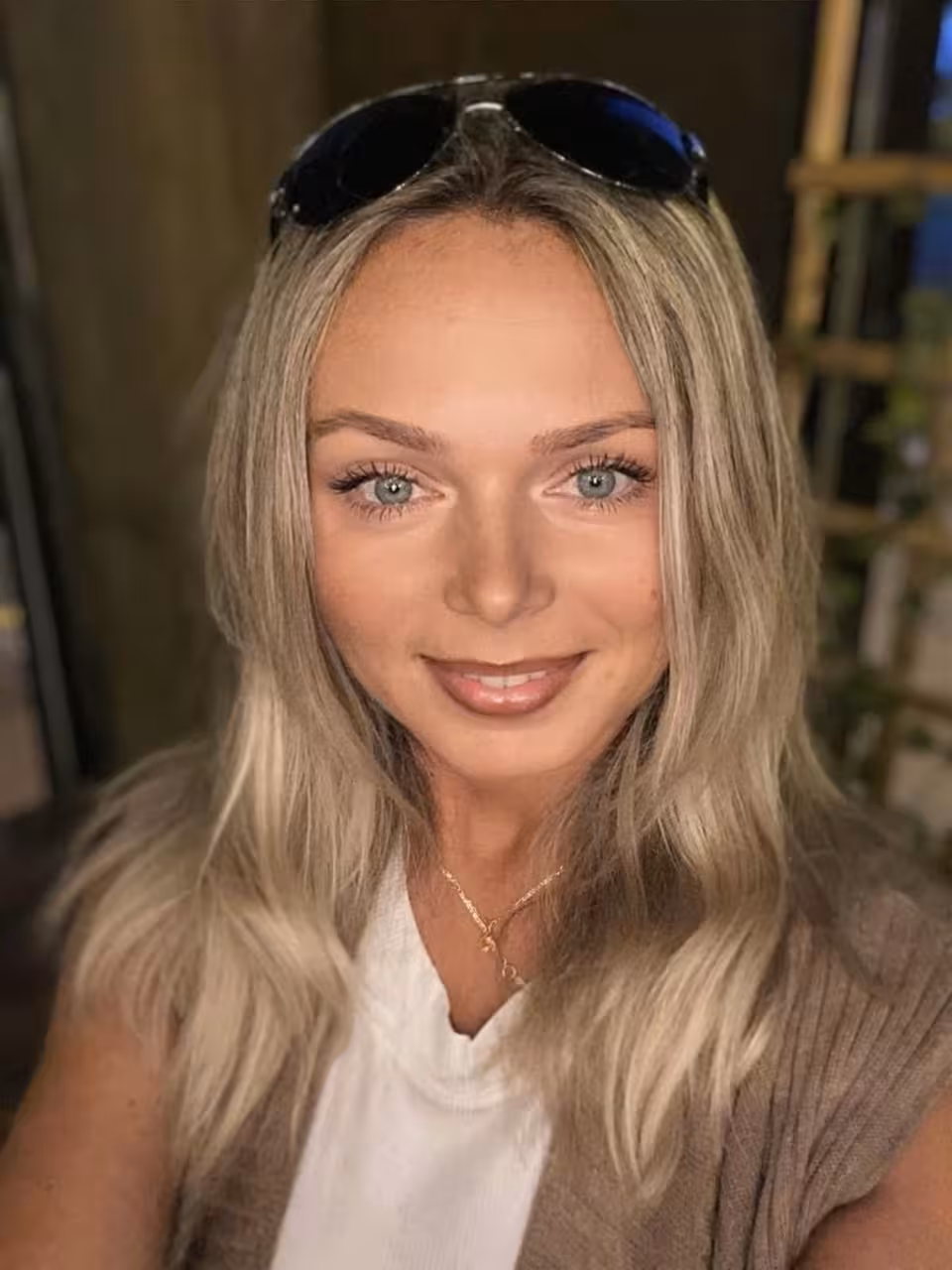 Tanya russian bride painting
