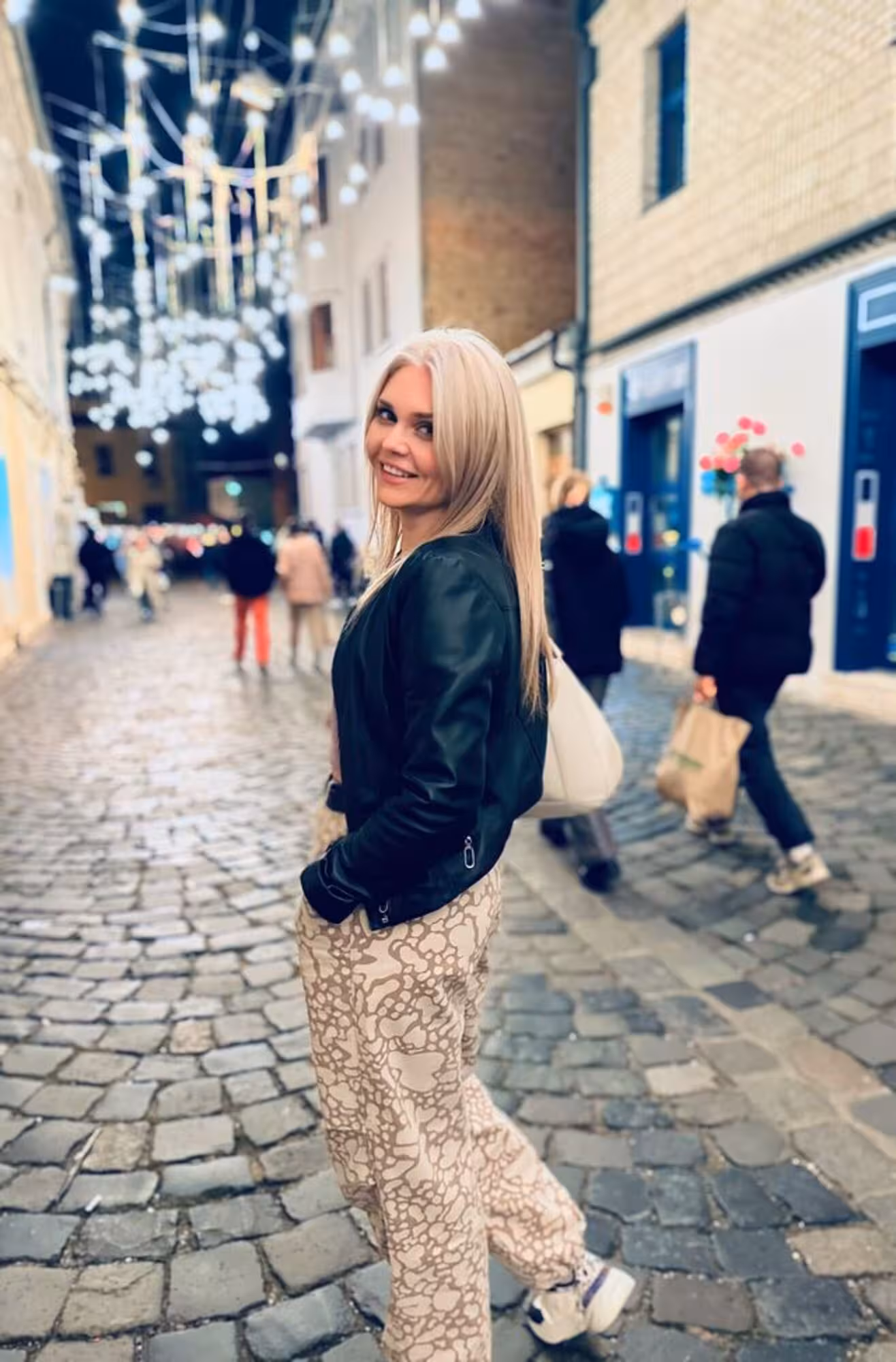 Oksana russian male order bride cost