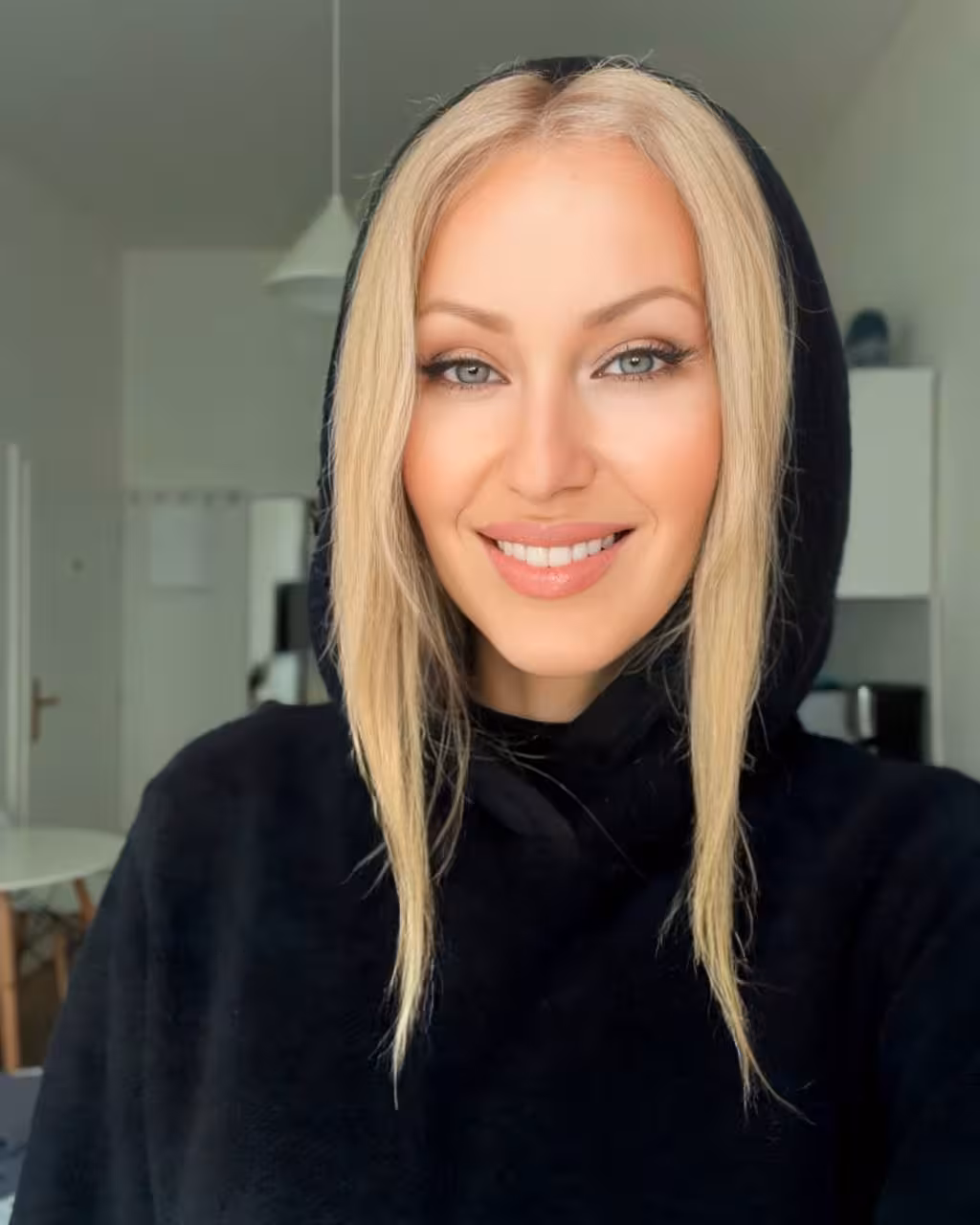 Oksana  online dating european brides