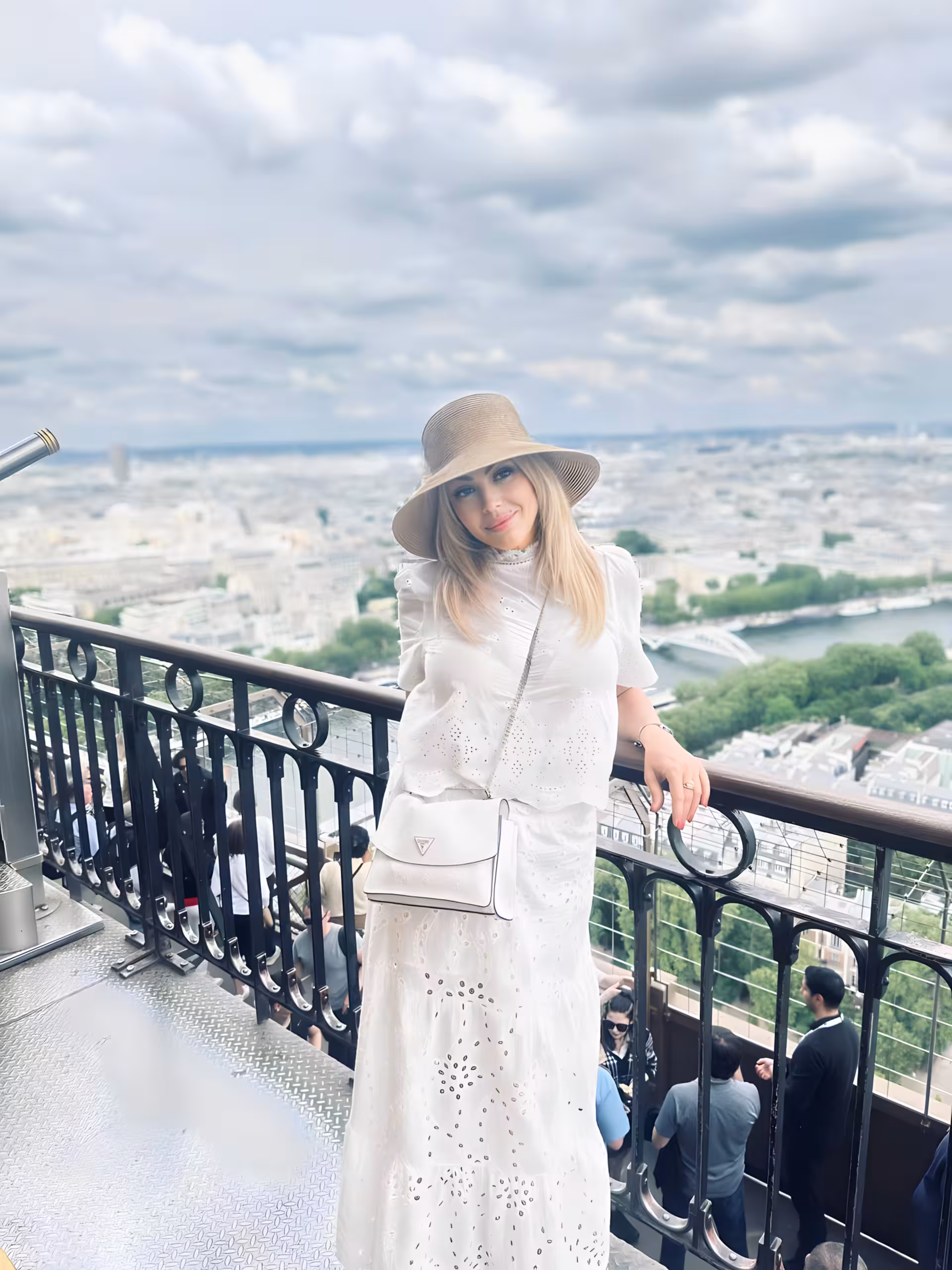 Halyna russian bride phone number