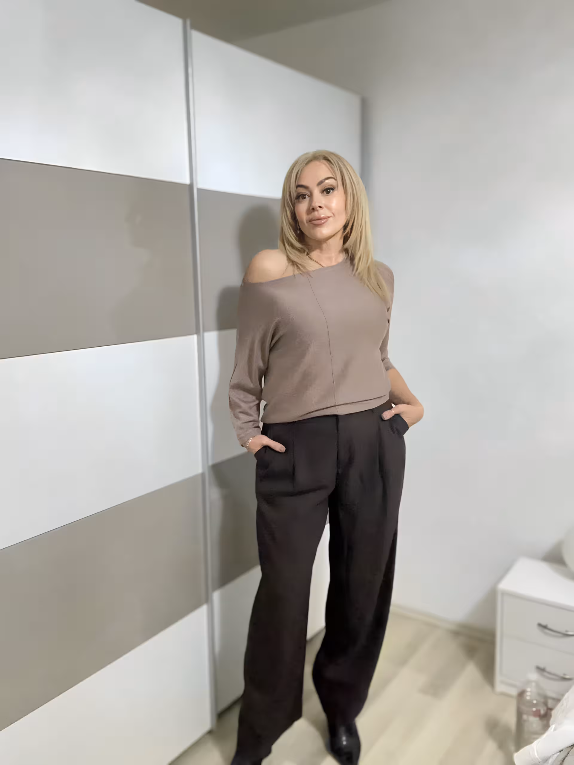 Halyna russian bride phone number