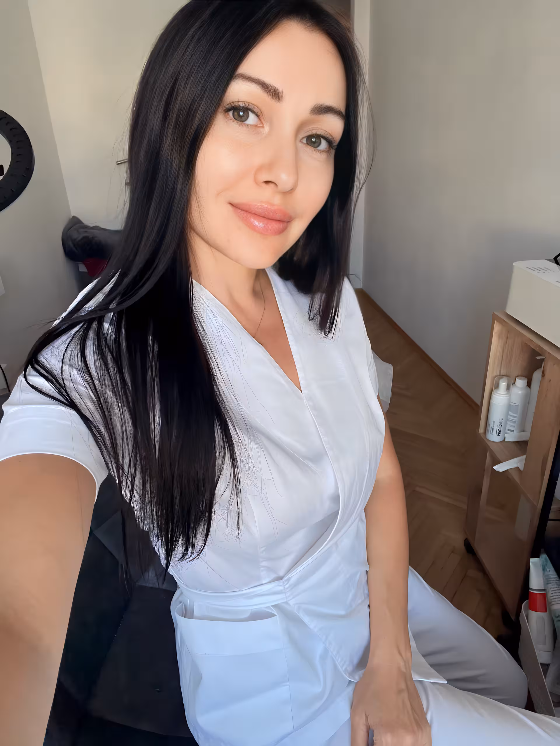 Maria how to get a date for a wedding