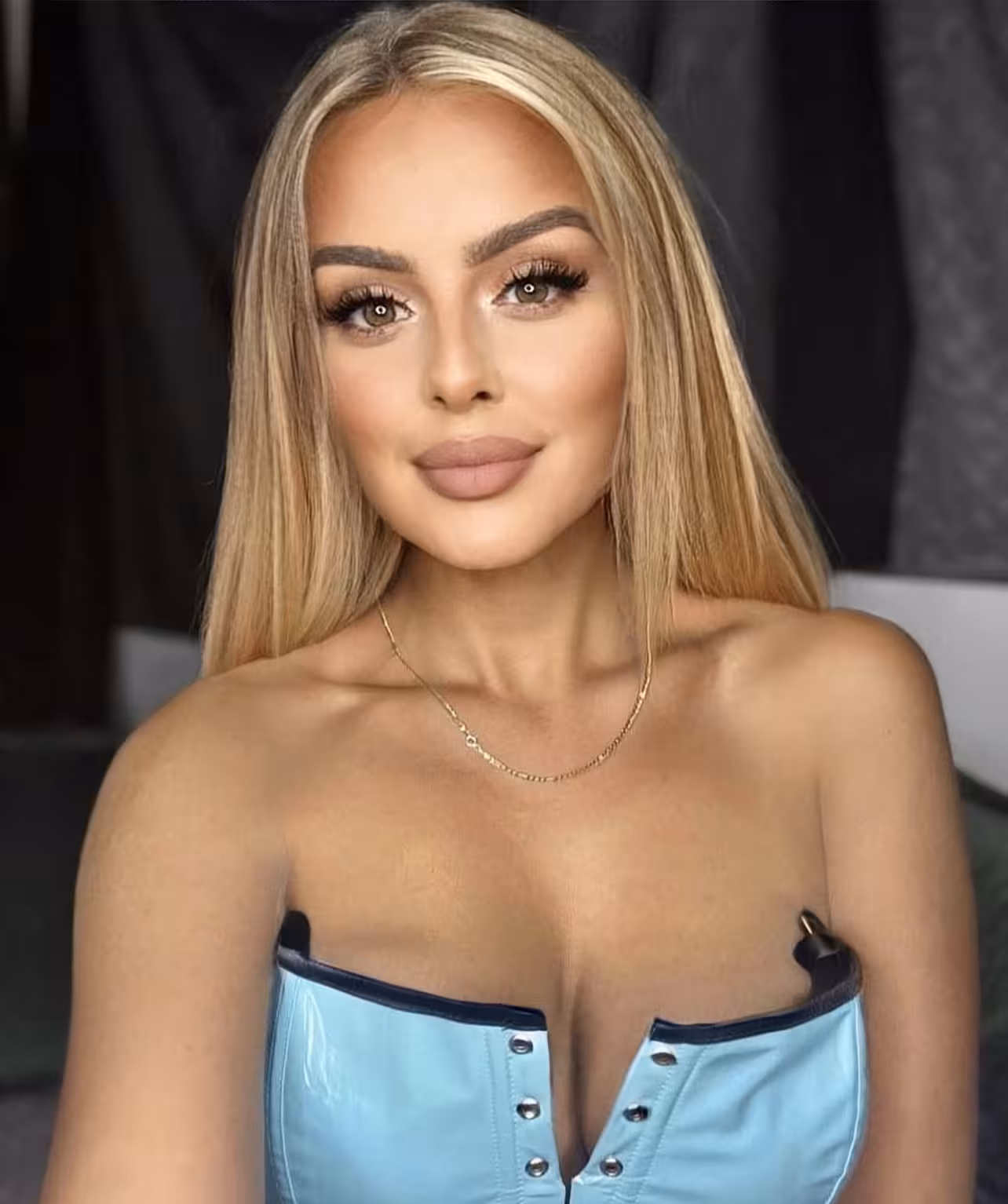 Manja russian bride visa
