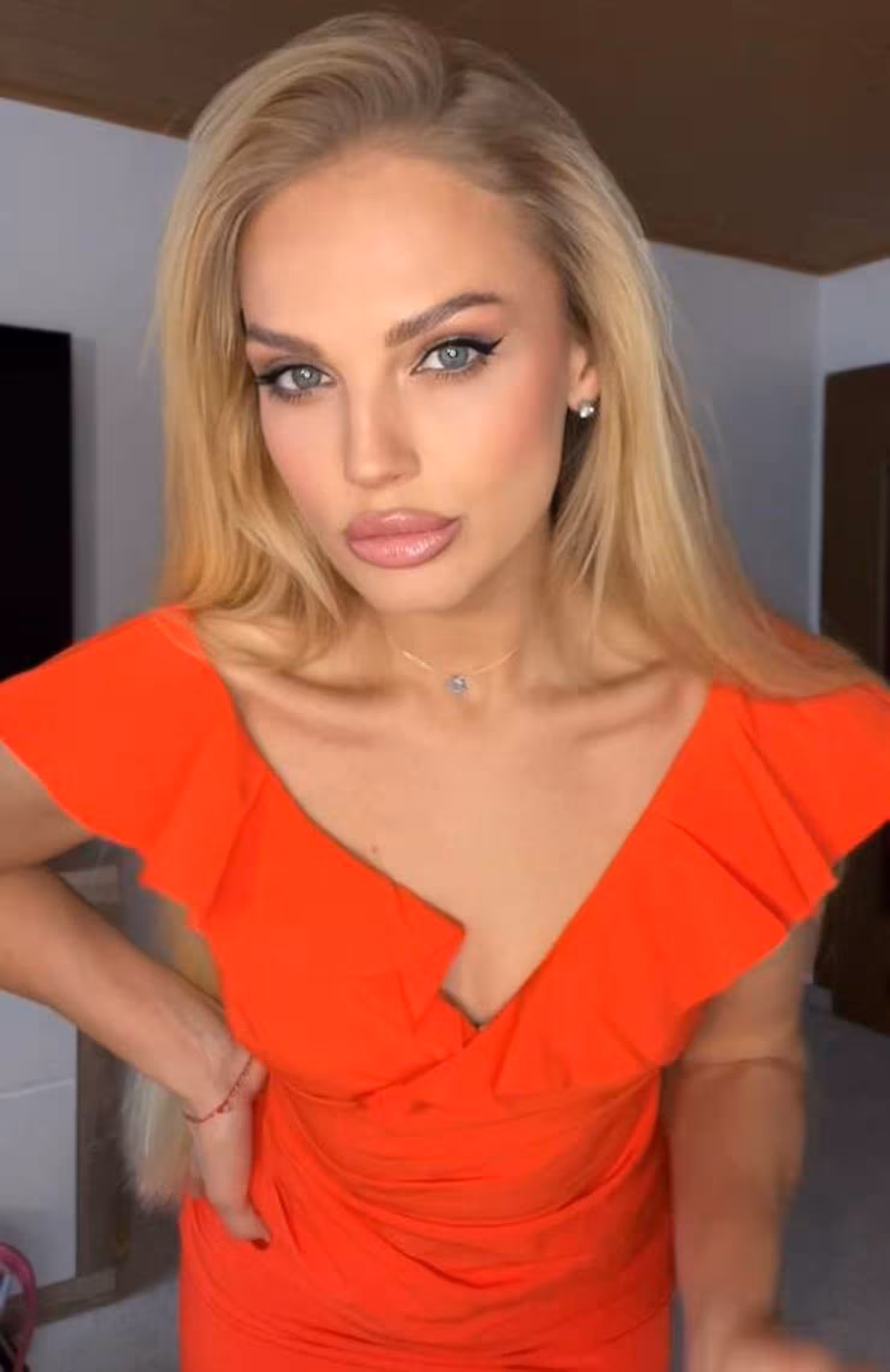 Alina  russian bride 2021 wiki