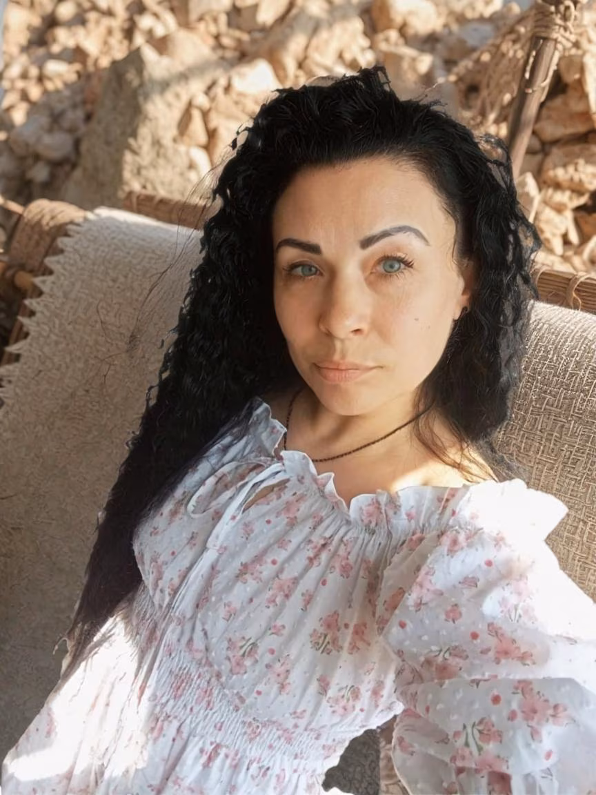 Natalie 40 yo from Berdyansk Russia I'm a fabulous bride searching for my beloved forever