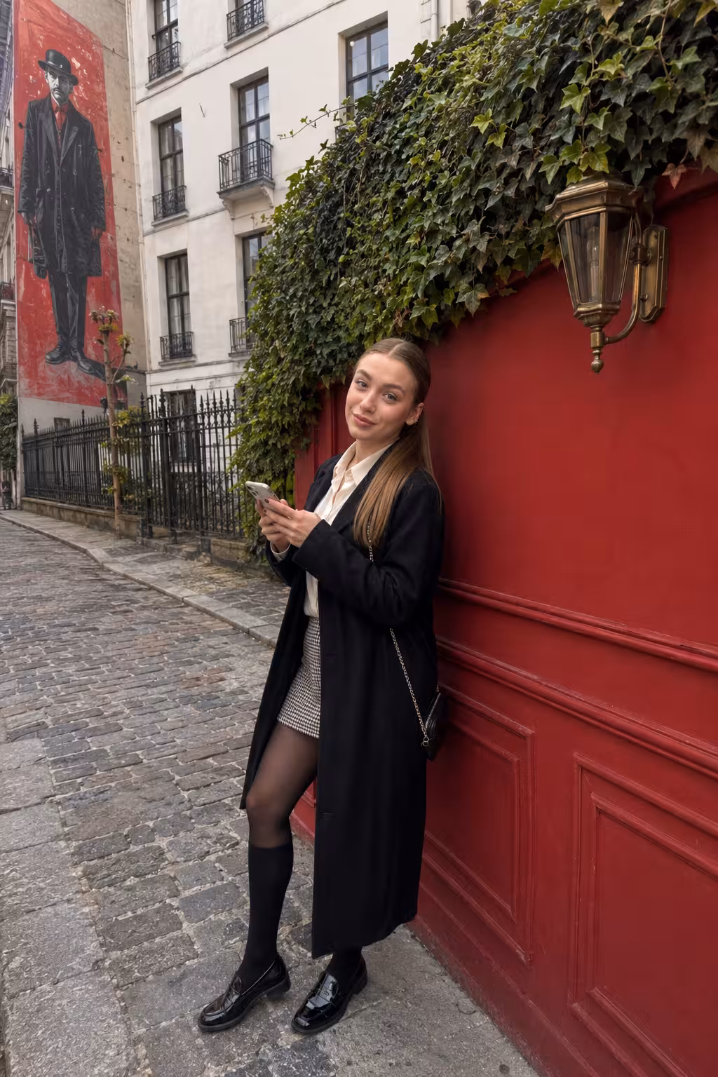 Kateryna 19 yo from Kyiv Ukraine I'm an awesome bride who needs my protector
