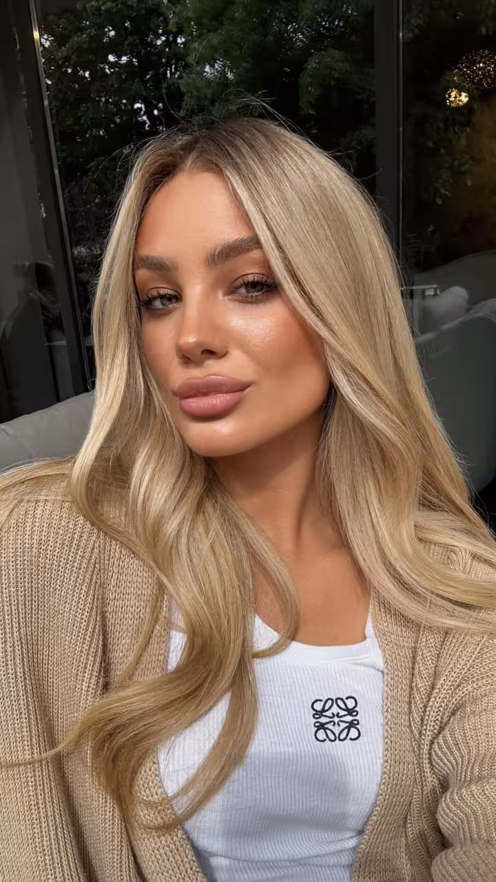Nataliia 22 yo from Kyiv  Ukraine I'm an incredible bride wanting to find my gentleman husband