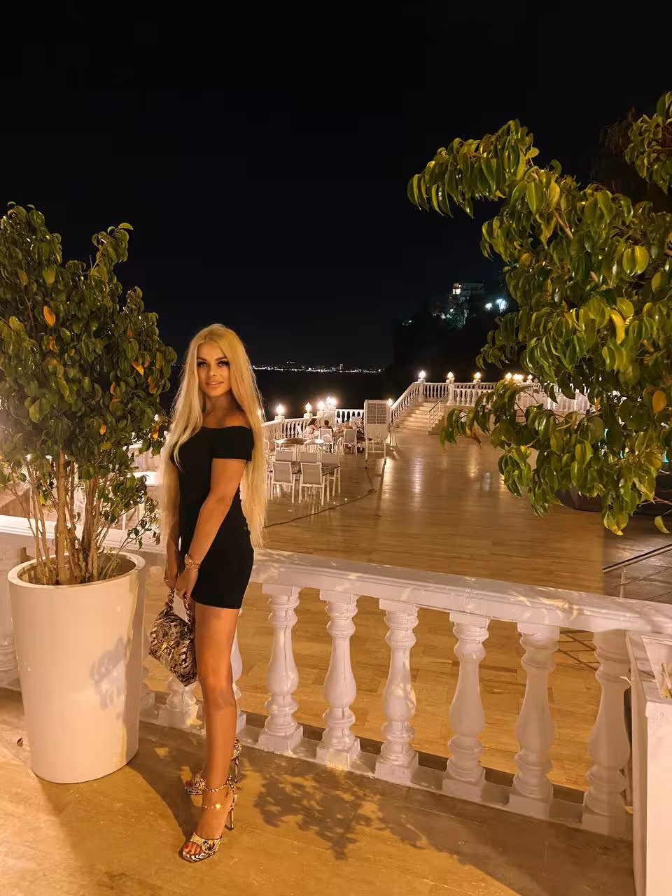 Elena 44 yo from Antalya Turkey I'm a wonderful bride wanting to find my darling husband