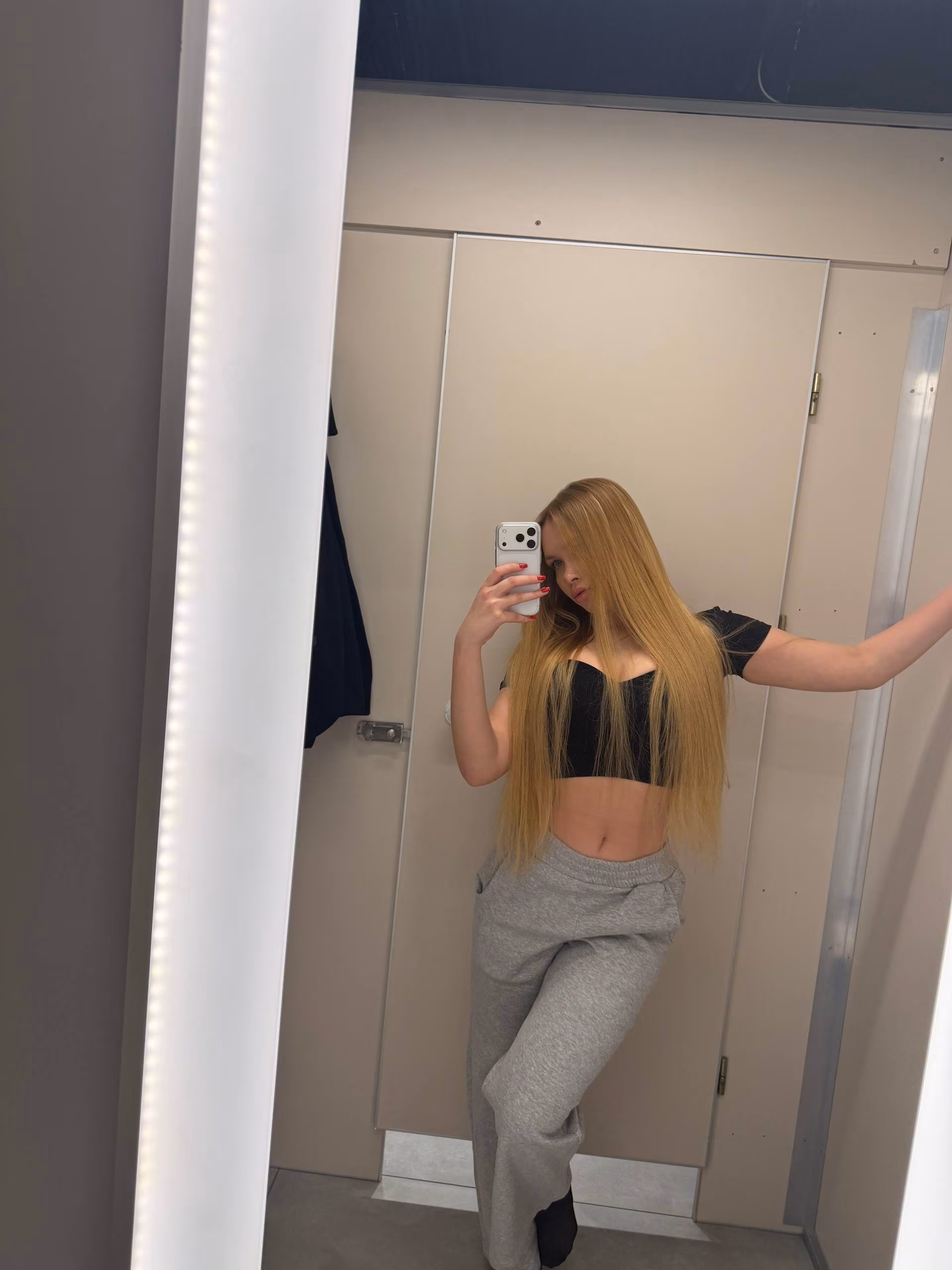 VICTORIA 21 Kirovograd Ukraine I'm a beautiful bride who wants to meet my gentleman