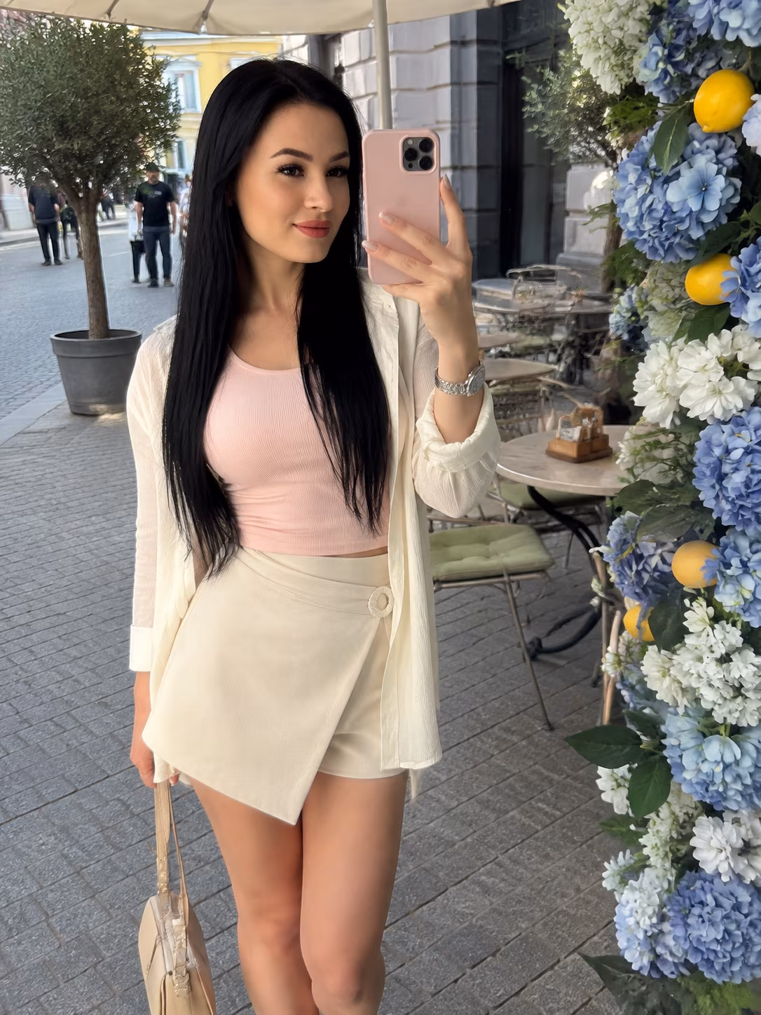 Maryna 28 Poltava Ukraine I'm a captivating bride who wants my protector man