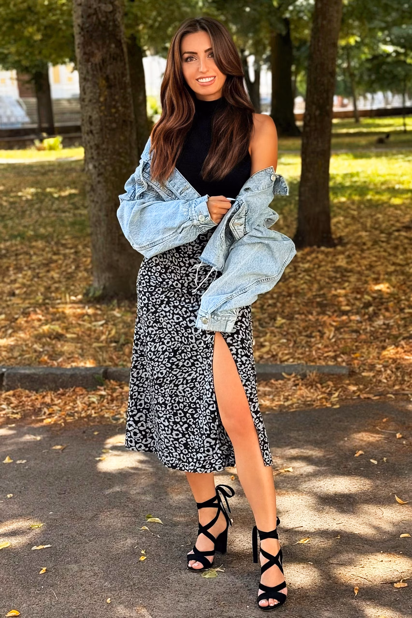 Elena 39 Kyiv  Ukraine I'm a charming bride searching for my partner