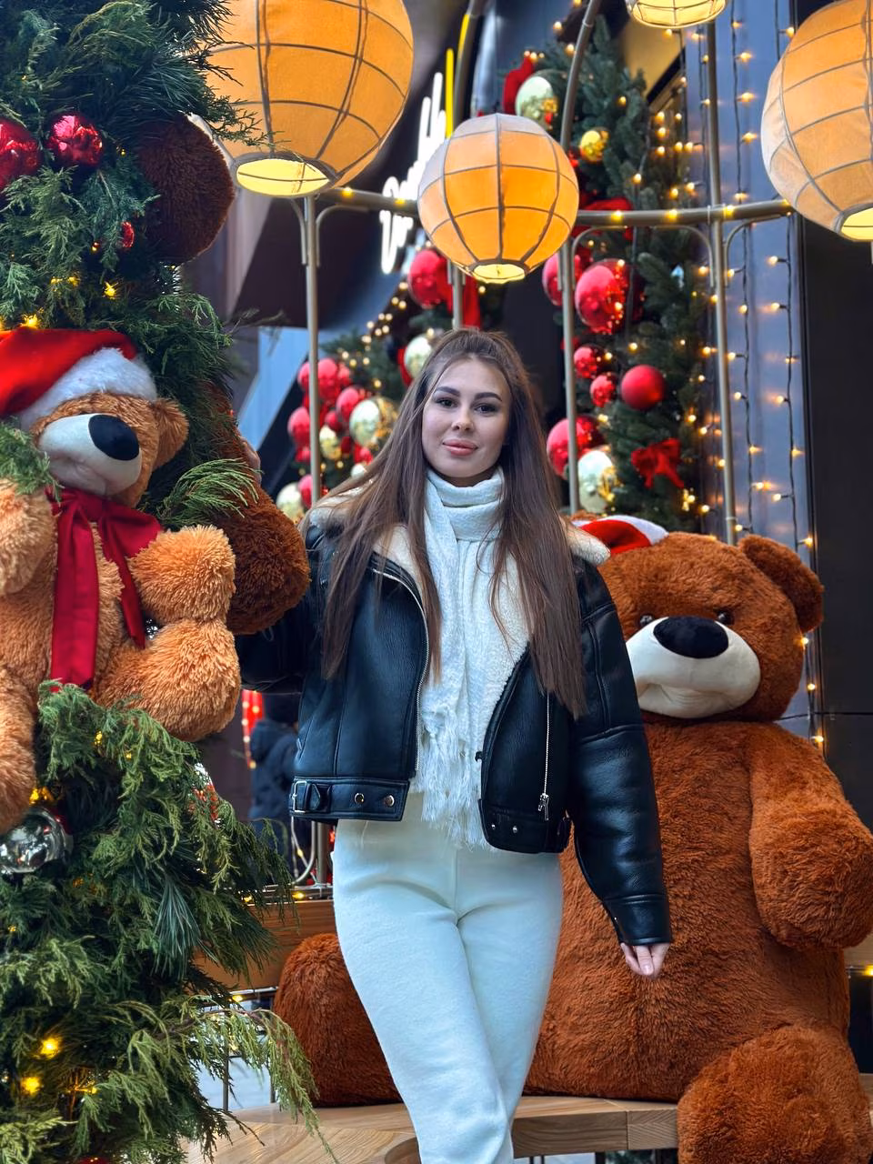 Diana 25 Dnipro  Ukraine I'm a delightful bride ready to meet my soulmate