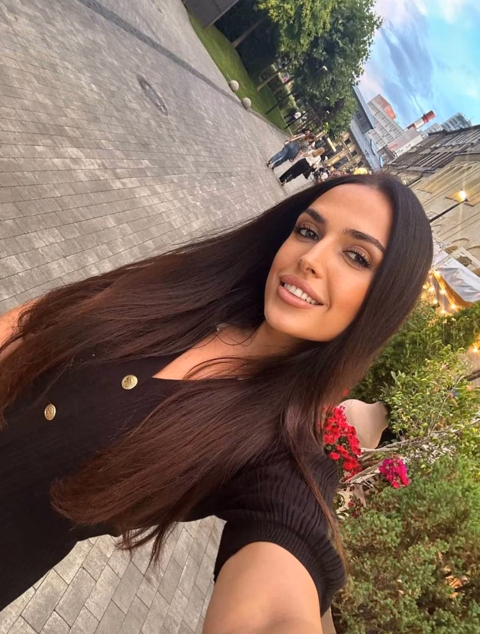 Roza 31 Kiev Ukraine I'm a fabulous bride searching for my match