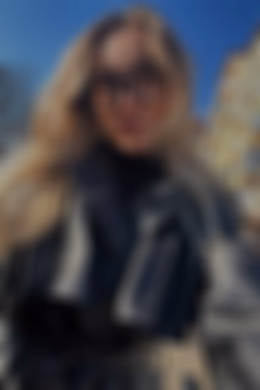 Violetta 32 Kyiv  Ukraine I'm a glowing bride wanting to meet my other half forever