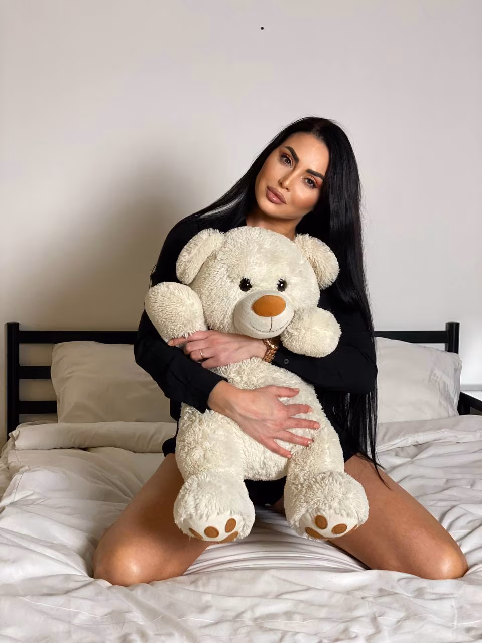 Julie 42 Kharkov Ukraine I'm a gorgeous bride seeking my soulmate