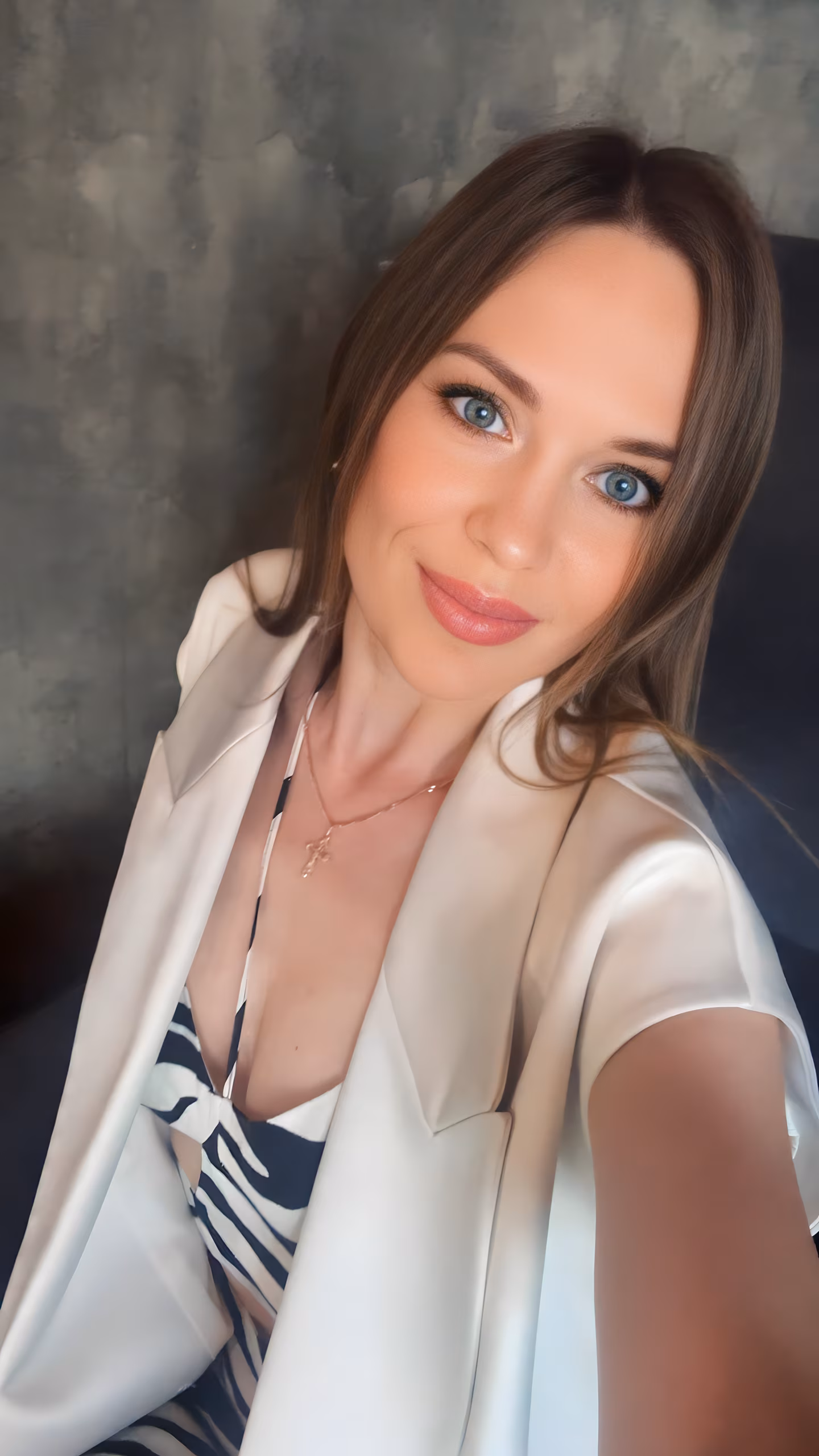 Yulia 40 Lutsk  Ukraine I'm a graceful bride ready to find my sweetheart husband