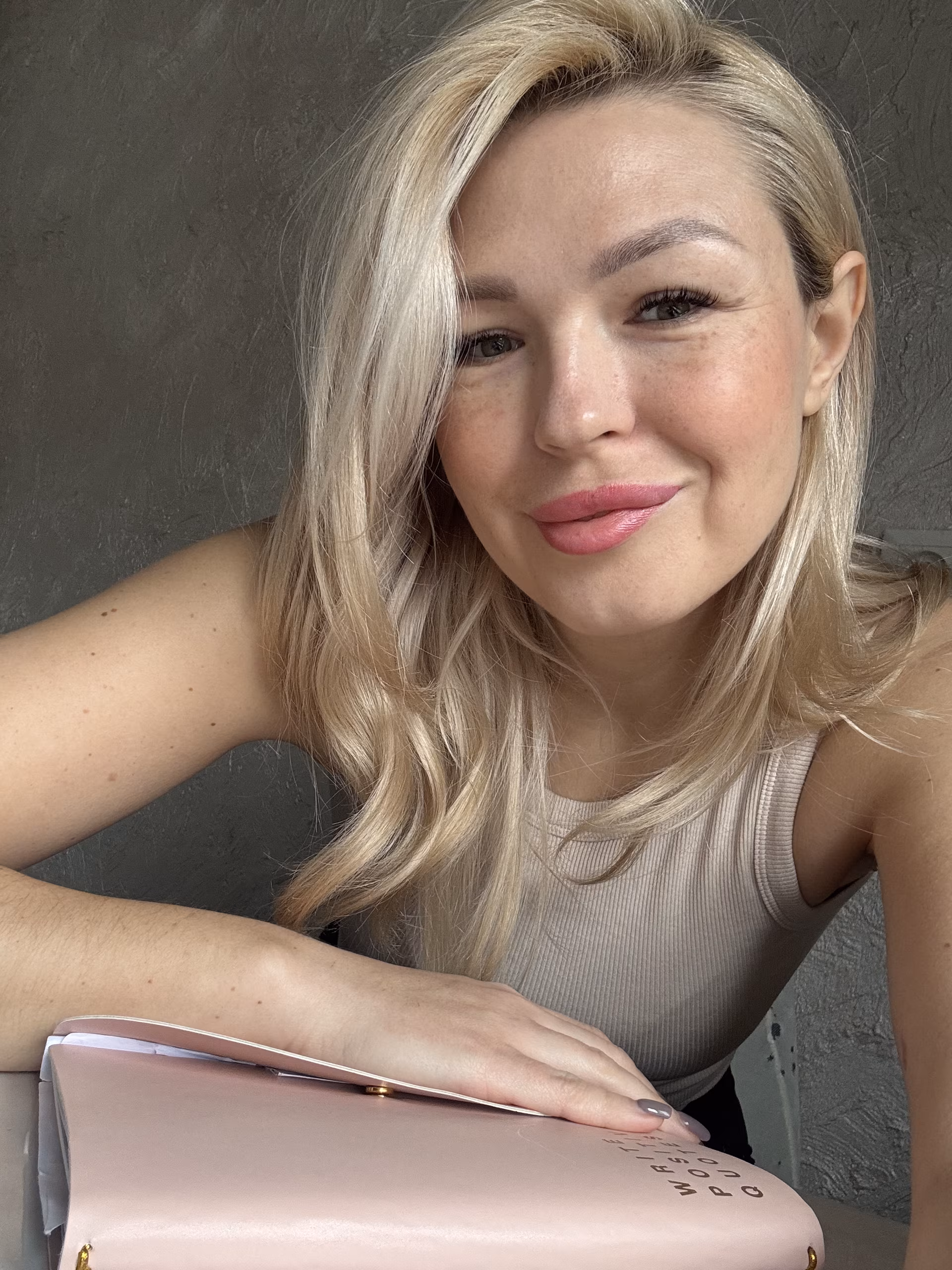 Alena 39 Kryvyi Rig Ukraine I'm a magnetic bride looking for my darling forever