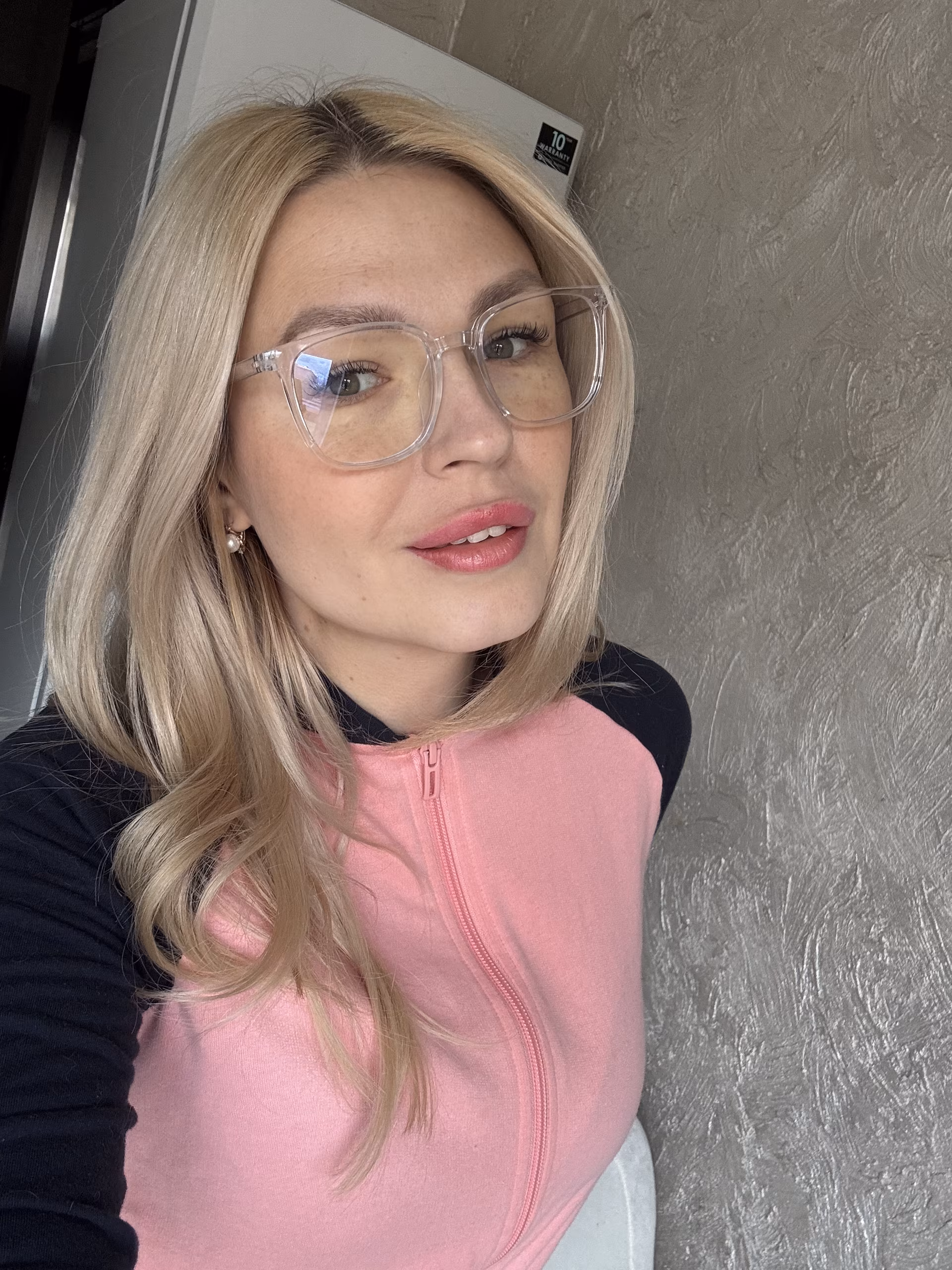Alena 39 Kryvyi Rig Ukraine I'm a magnetic bride looking for my darling forever