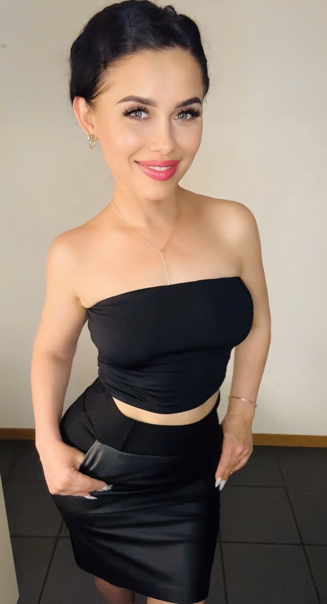 Tetiana 41 Fribourg Switzerland I'm an awesome bride looking for my prince charming