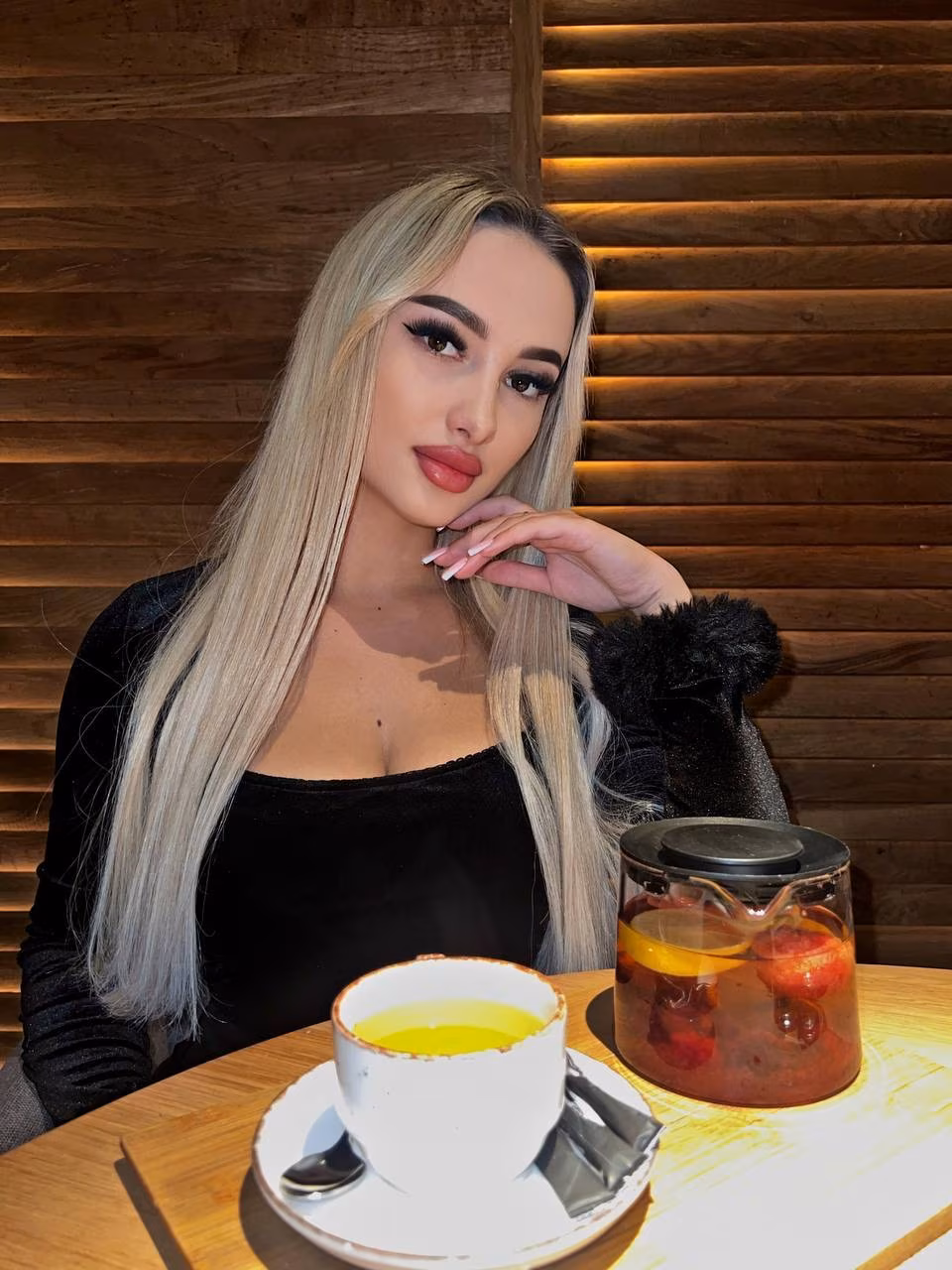 Anna 24 Ivano-Frankivsk Ukraine I'm an enchanting bride wanting my other half