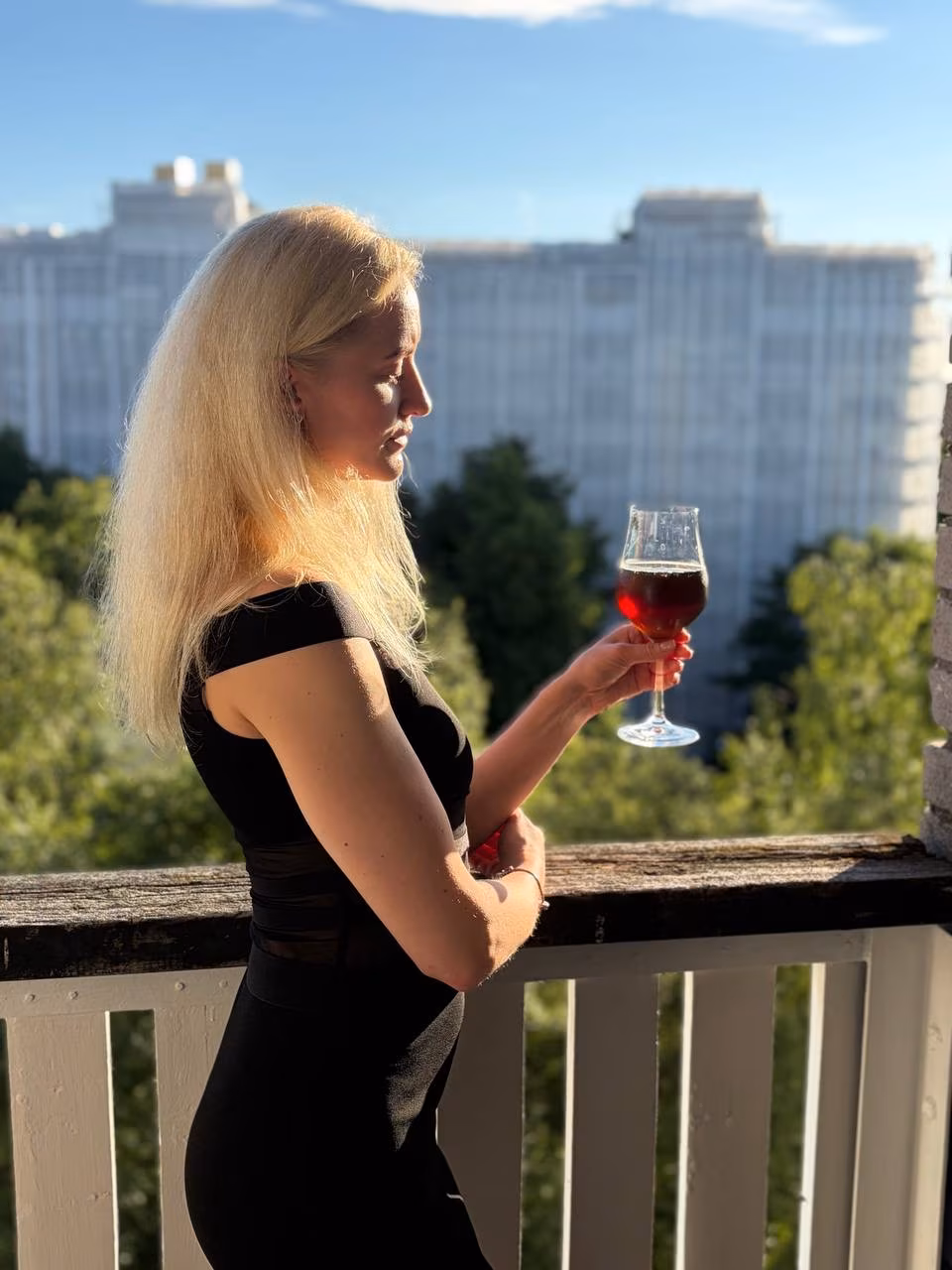 Iaroslava 42 Glukhov Ukraine I'm an incredible bride looking for my king and partner
