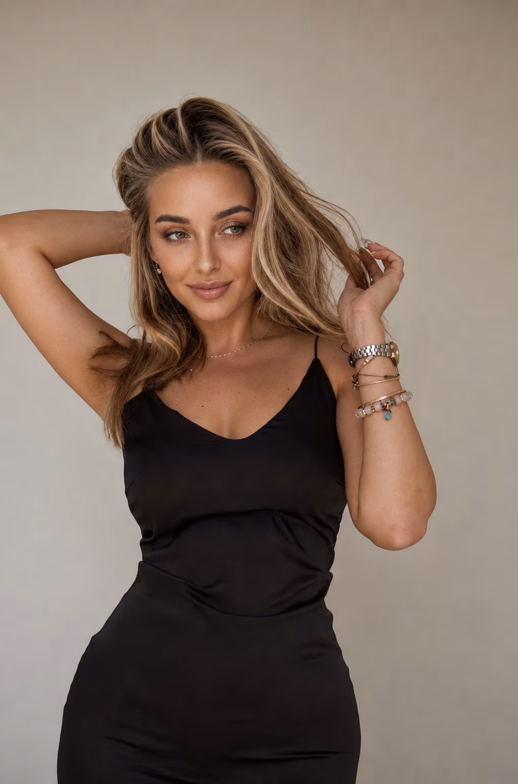 Anna 34 Kyiv  Ukraine I'm a stunning bride ready to meet my future partner