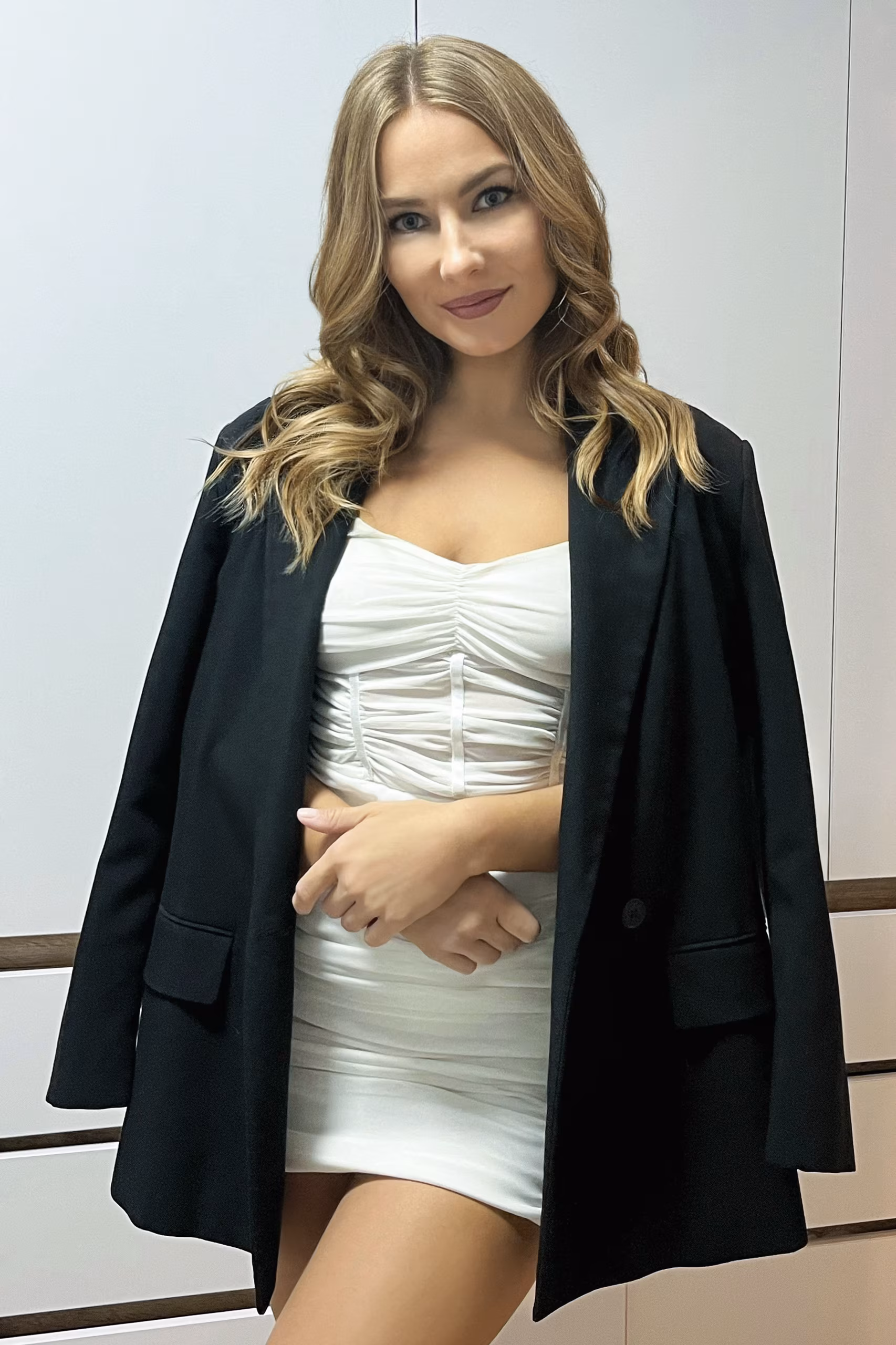 Alina 34 Kyiv  Ukraine I'm a radiant bride looking for my prince forever