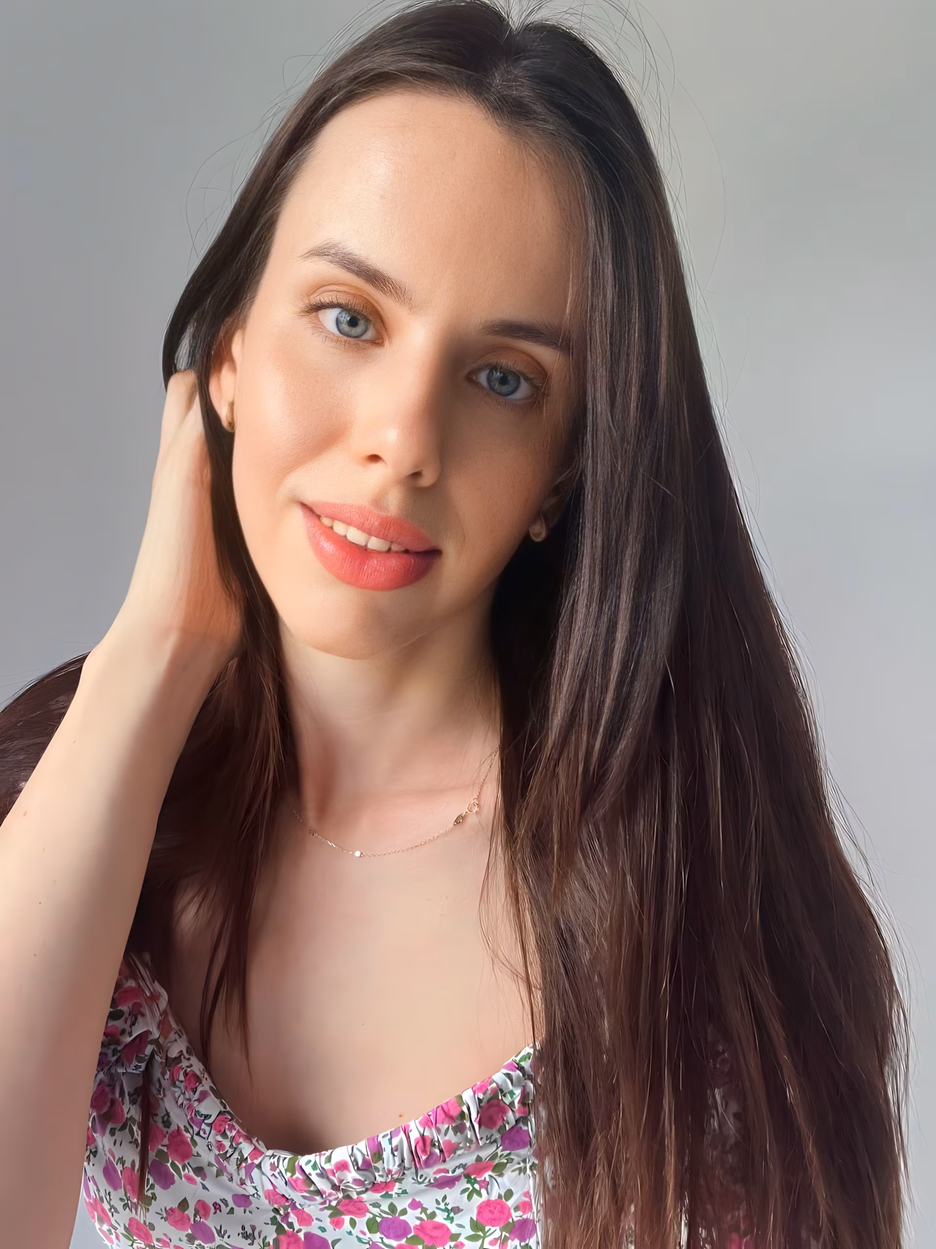 Lilia 30 Bucharest Romania I'm a vibrant bride looking for my future gentleman