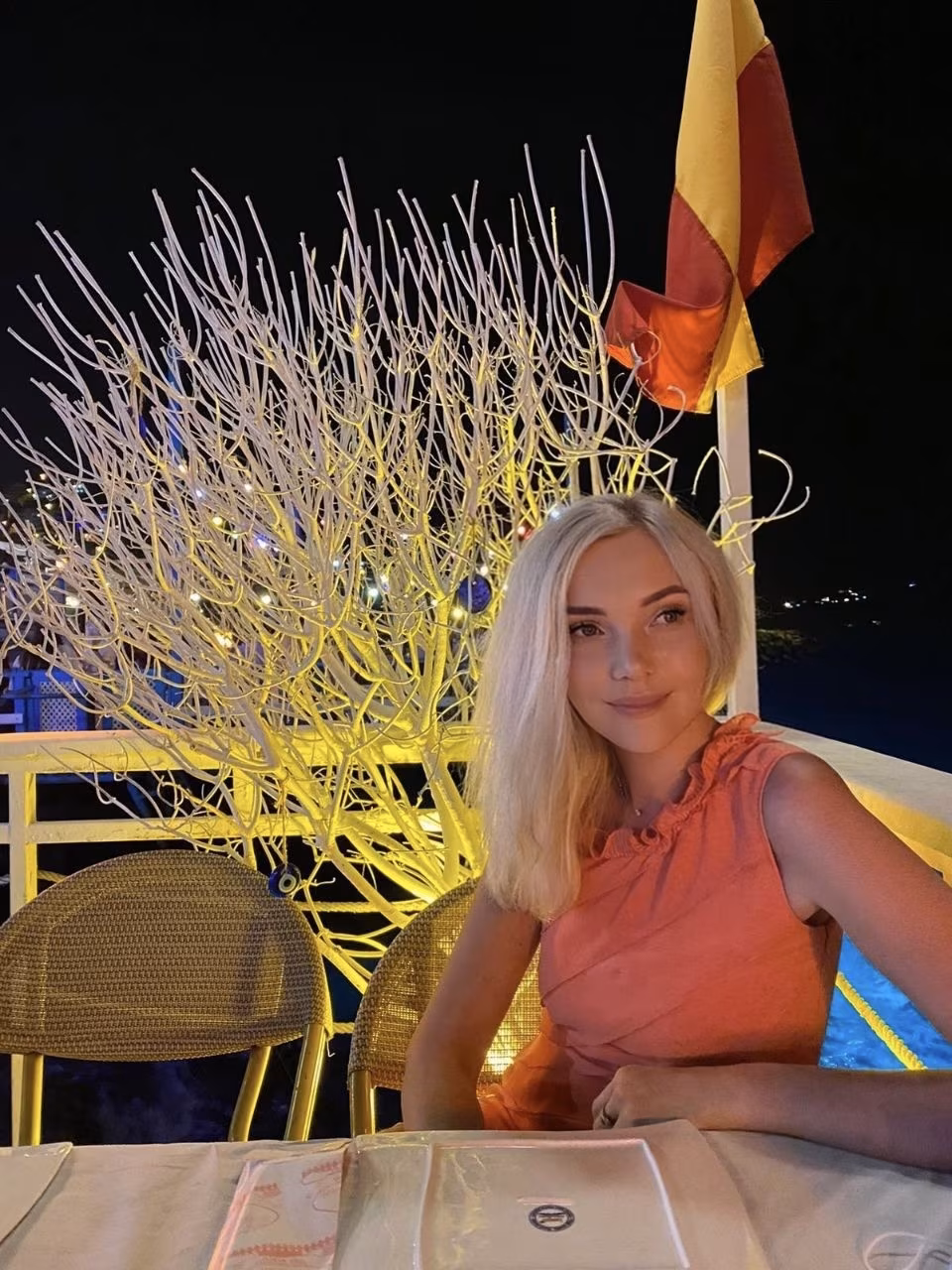 Yuliia 47 Berlin Germany I'm a graceful bride searching for my perfect gentleman