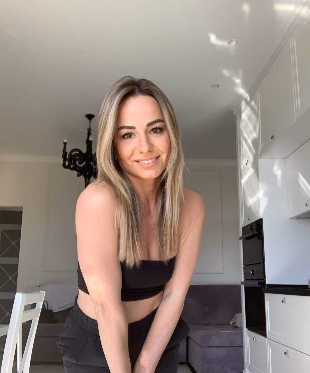 Aliona 45 Odessa Ukraine I'm a dazzling bride ready to find my prince partner