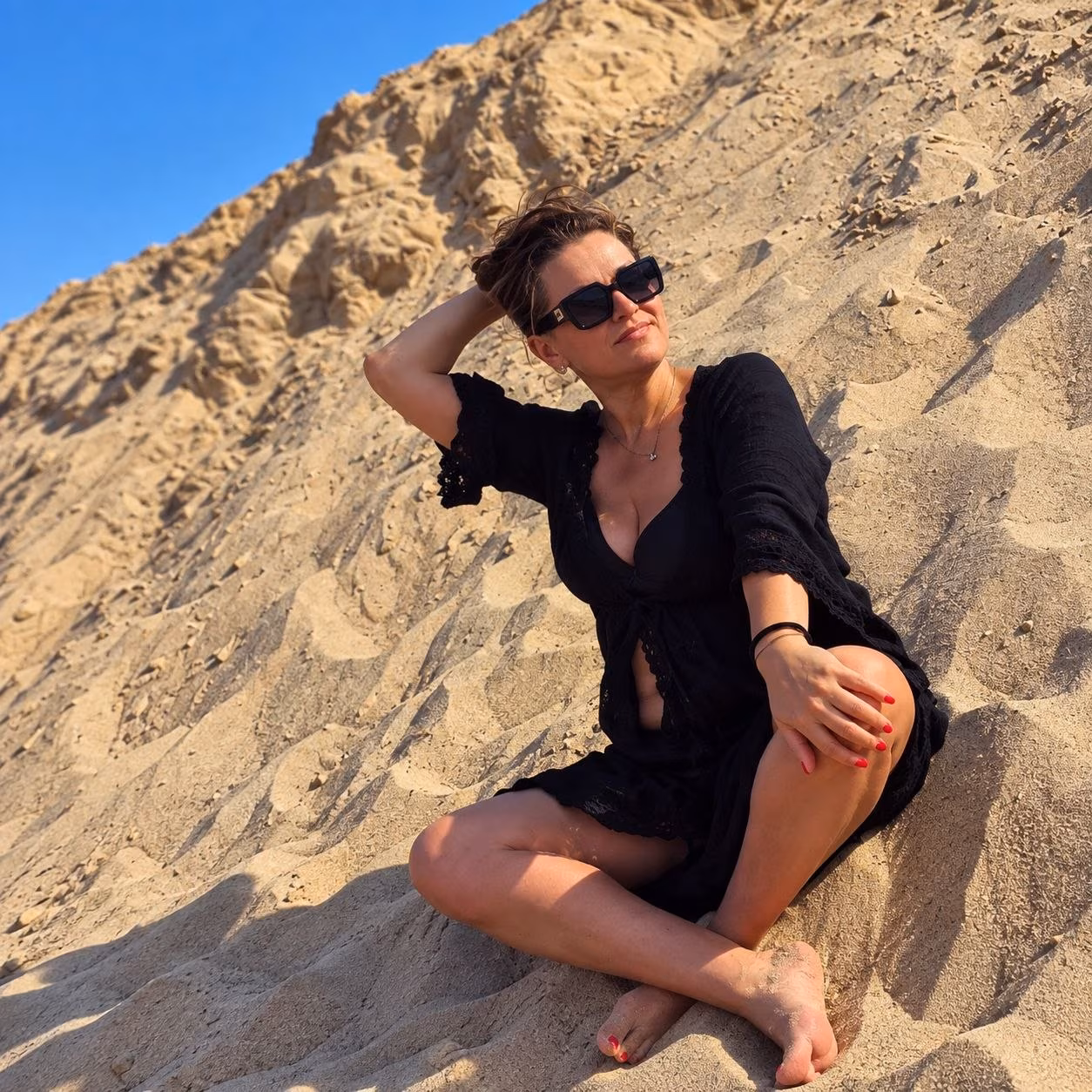Yuliia 43 Dnipro Ukraine I'm a fantastic bride wanting to find my gentleman soulmate