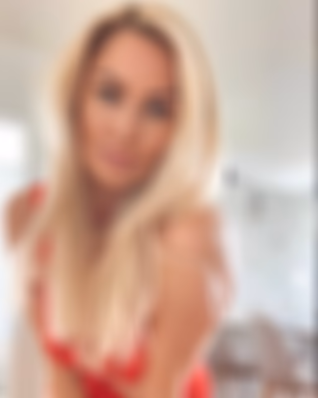 Iryna 42 Kryvyi Rih Ukraine I'm a magnetic bride who needs my hero husband