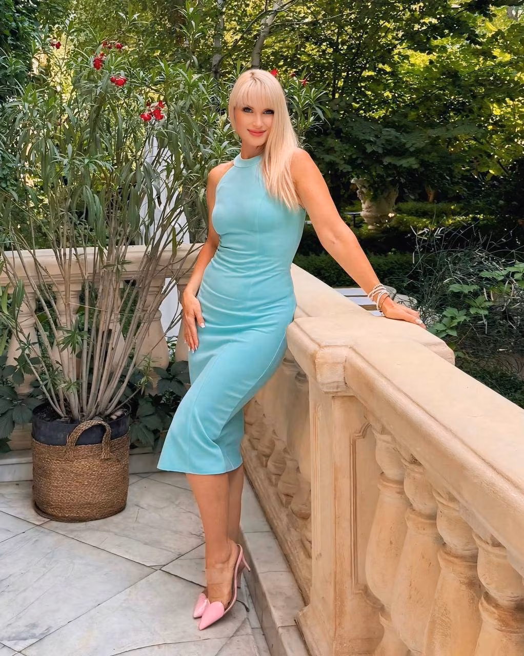 Hanna 45 Chornomorsk Ukraine I'm an awesome bride looking for my prince charming