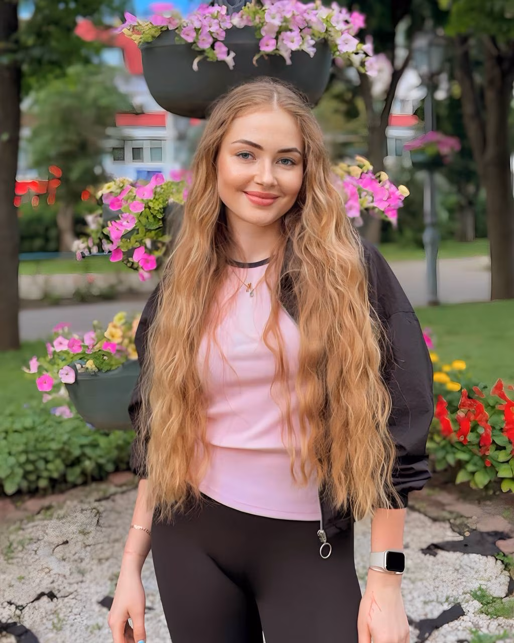 Daryna 23 Sumy Ukraine I'm a captivating bride ready to meet my hero