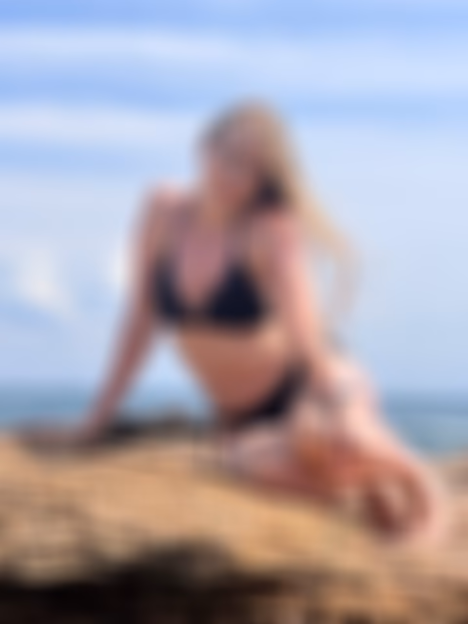 Daryna 23 Sumy Ukraine I'm a captivating bride ready to meet my hero