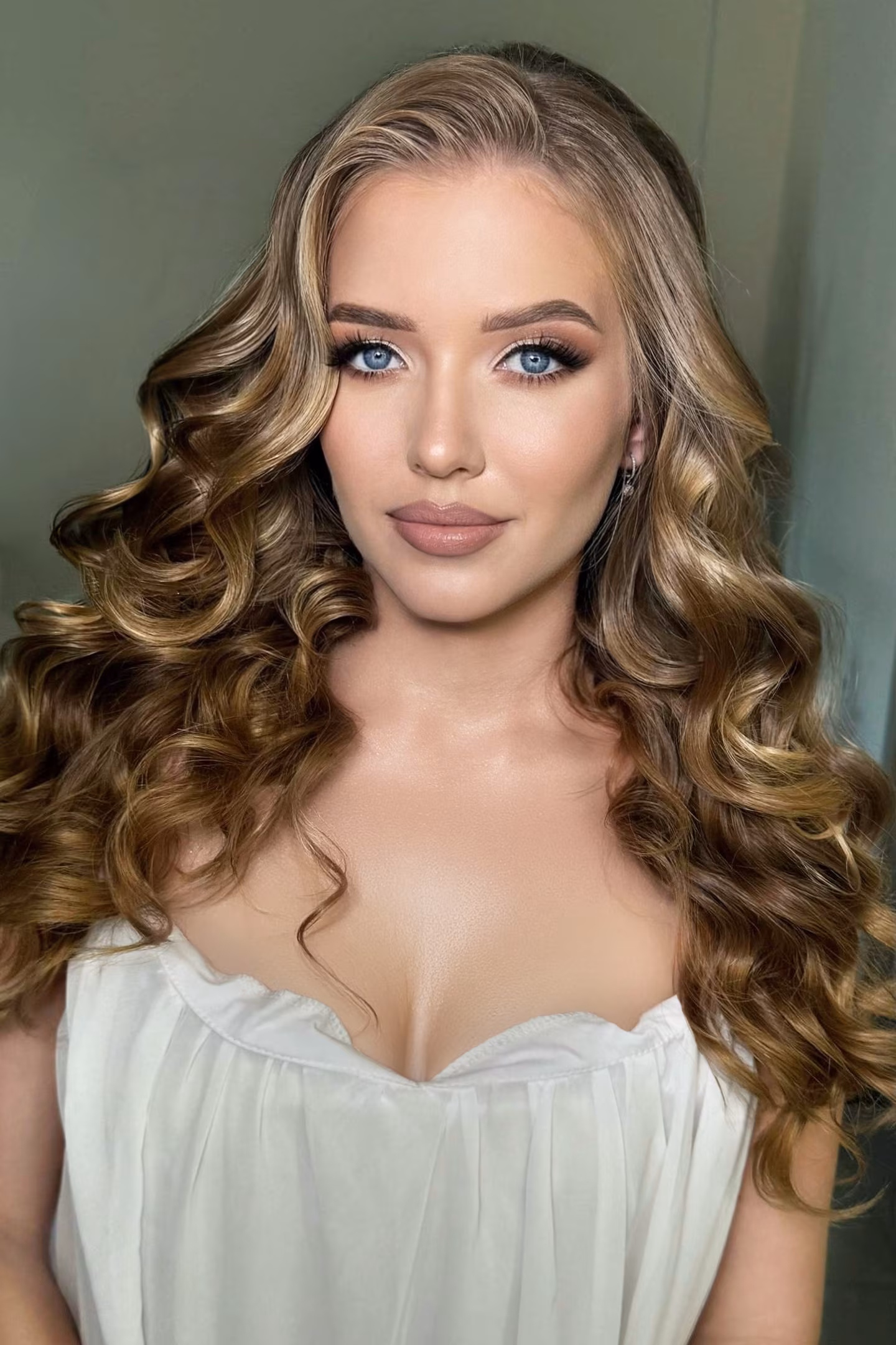 Vladislava 28 Krakow Poland I'm an elegant bride wanting my sweetheart