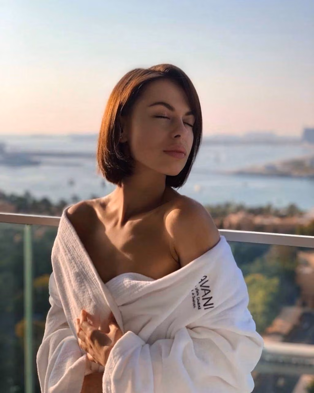 Tatiana 38 Kyiv Ukraine I'm a sparkling bride searching for my best friend man