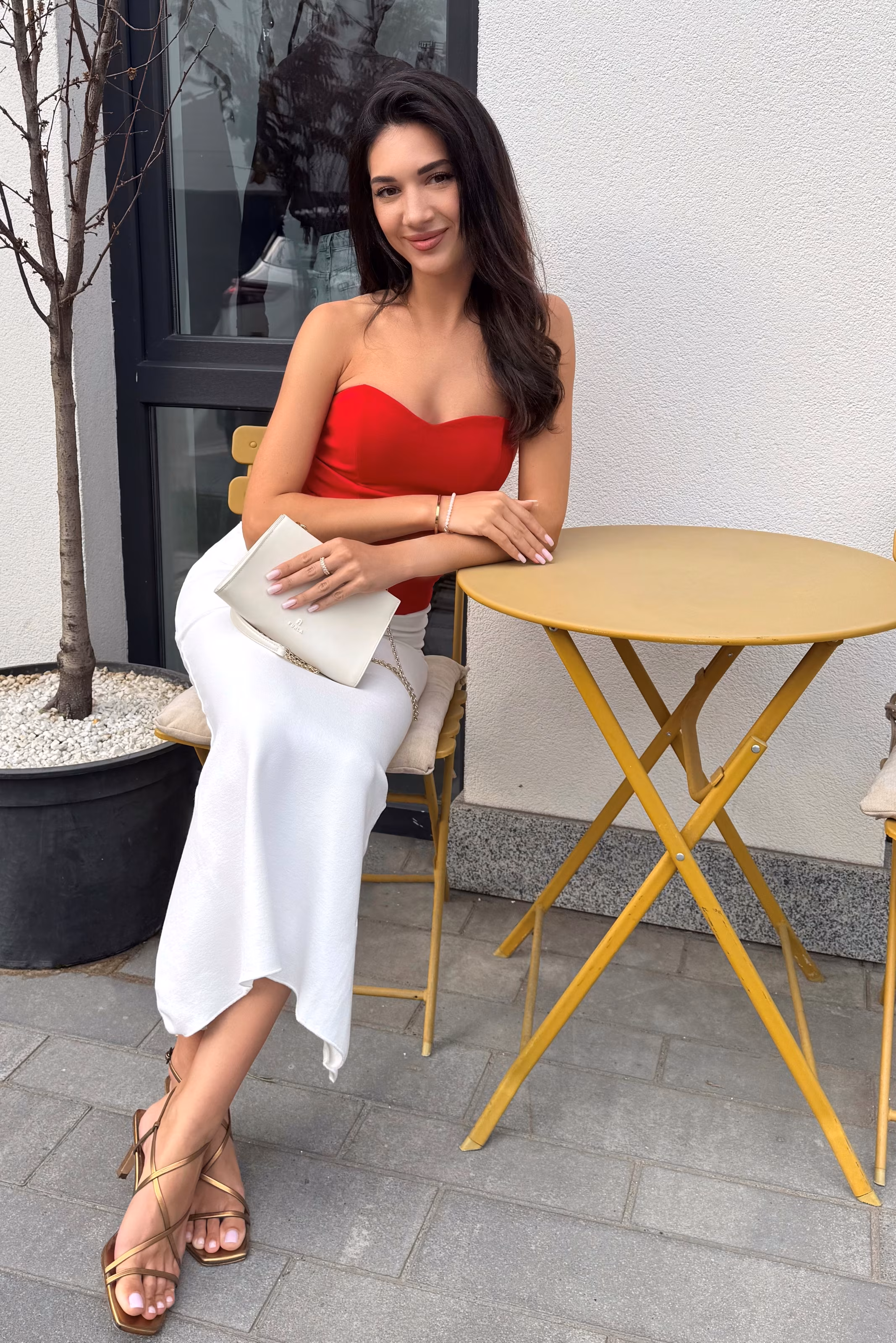 Anna 29 Kyiv  Ukraine I'm a wonderful bride wanting to find my lover for life