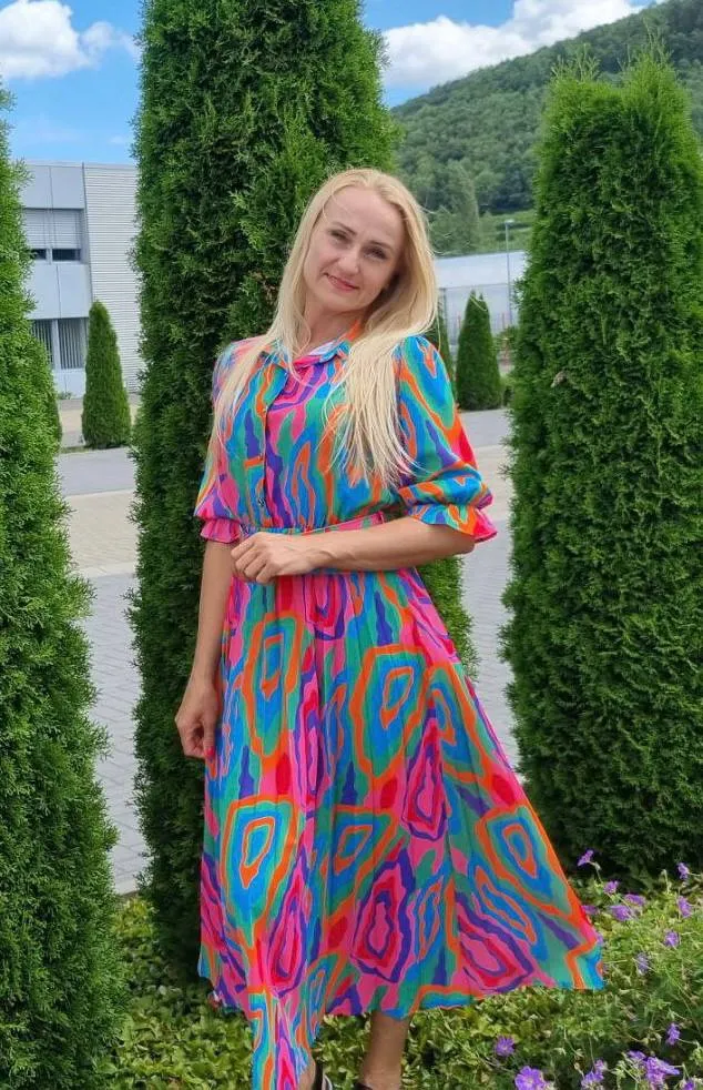Ilona russian brides photos gallery